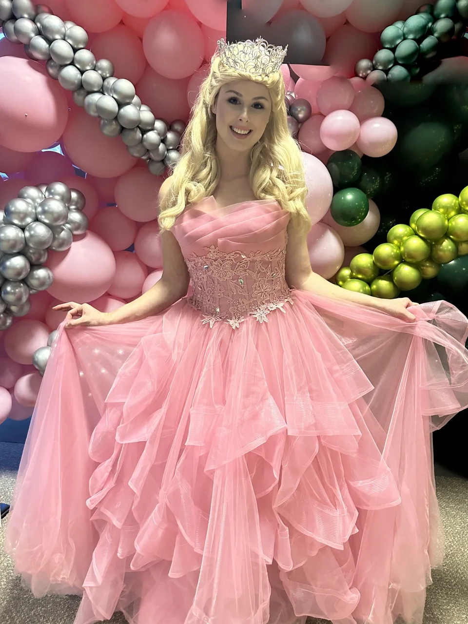 Bubble Witch party character in Nashville
