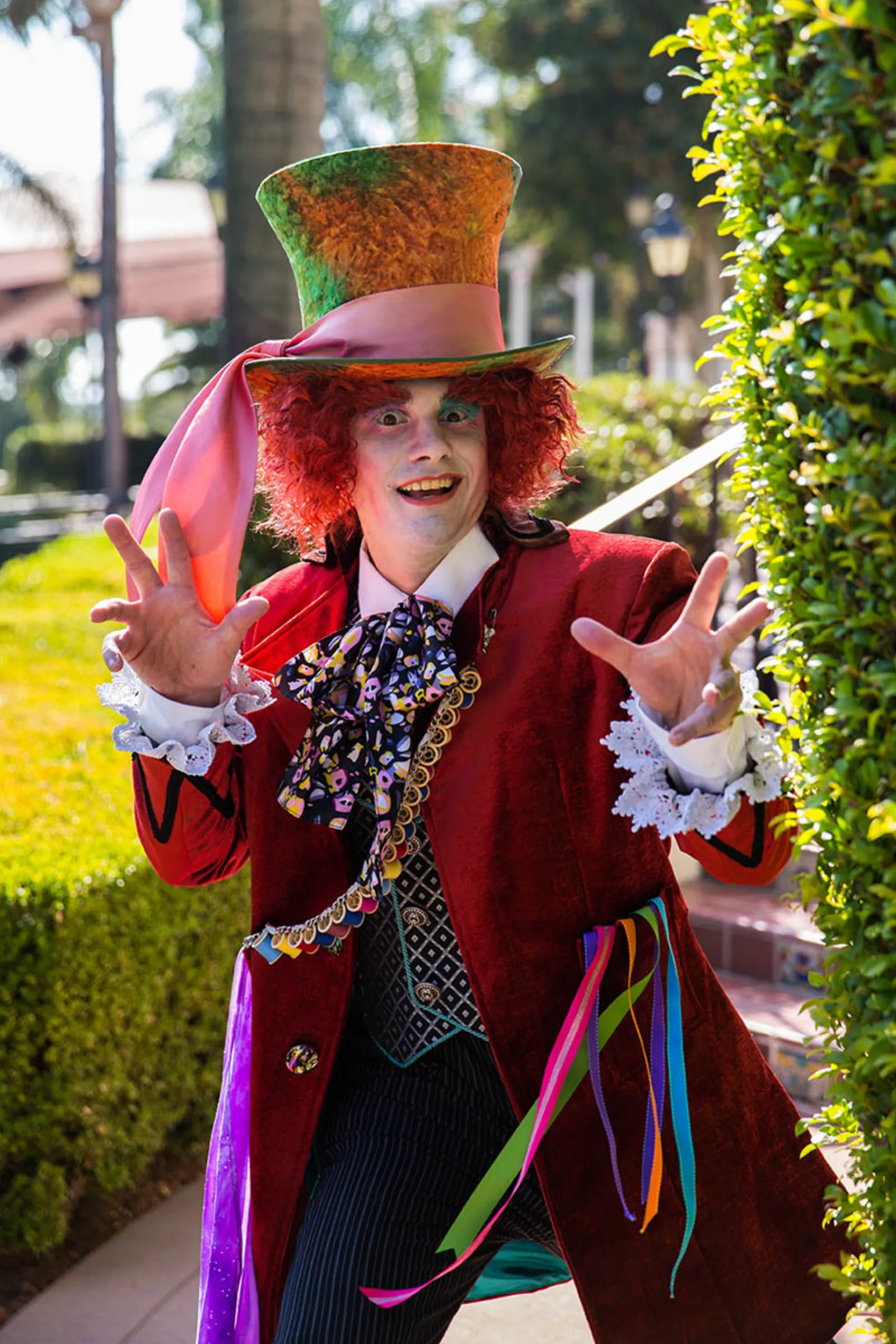 Mad Scientist – Looking Glass party character in Nashville