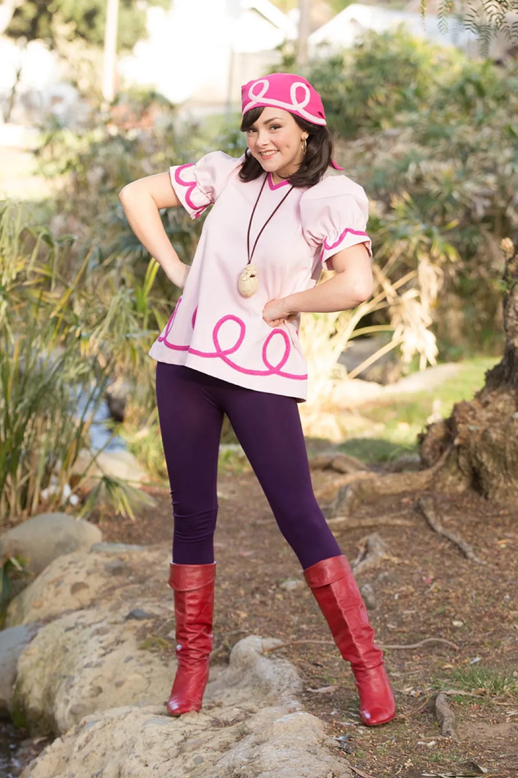 Girl Pirate party character in Nashville